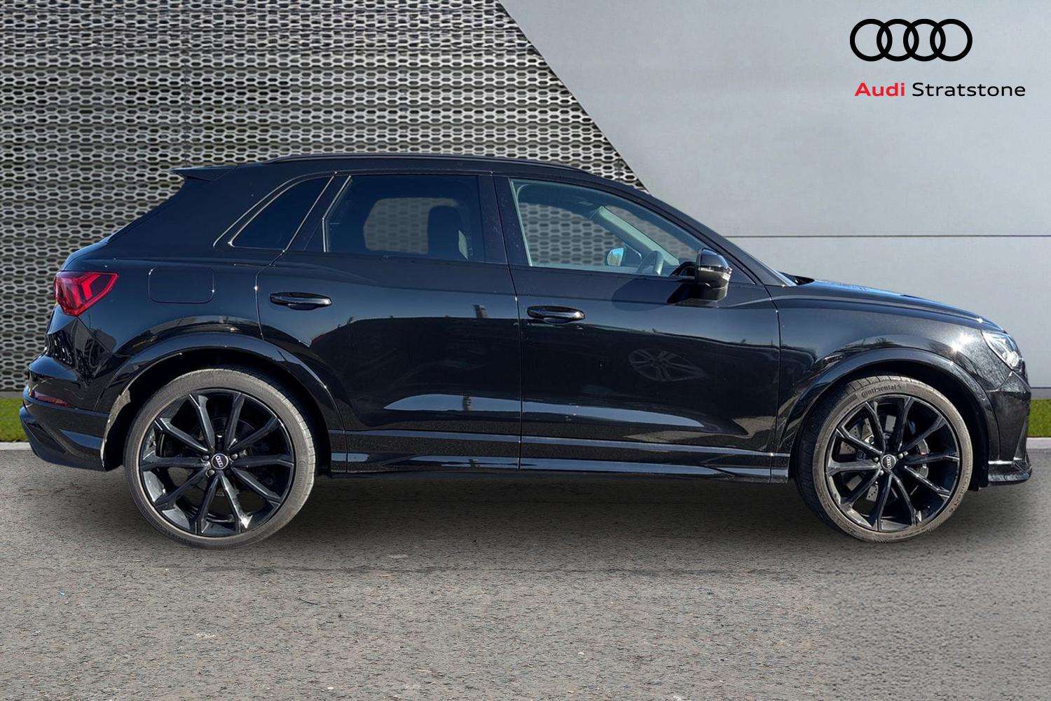 Used Audi RS Q3 2023 for sale - 77928409: Photo 4