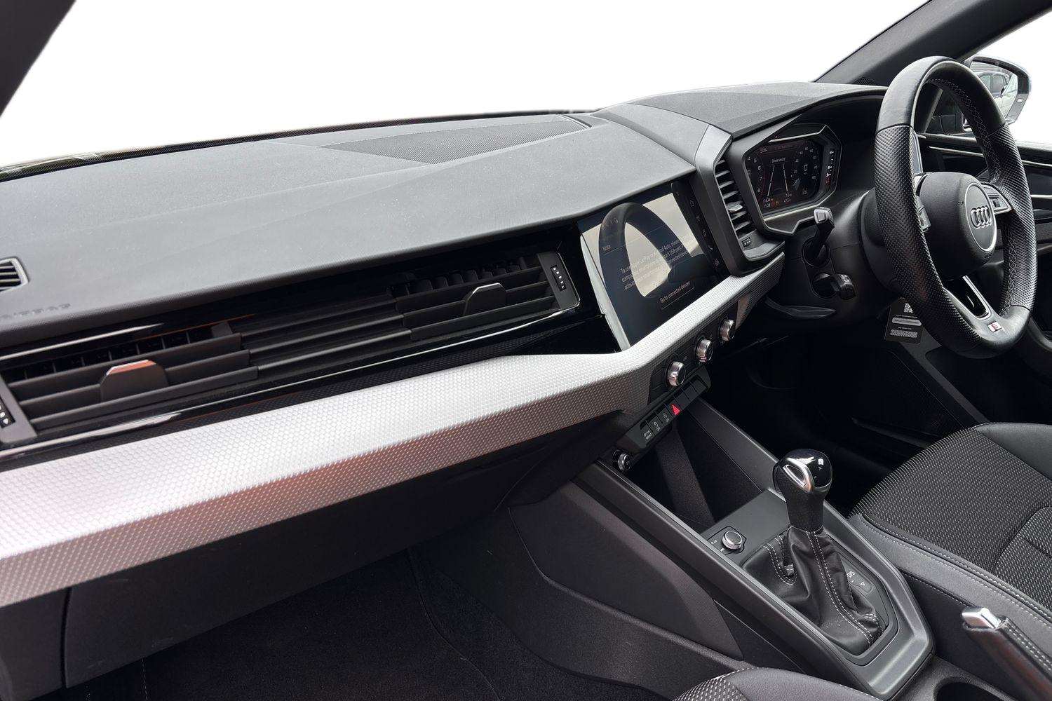 Used Audi A1 for sale - 78104582: Photo 2