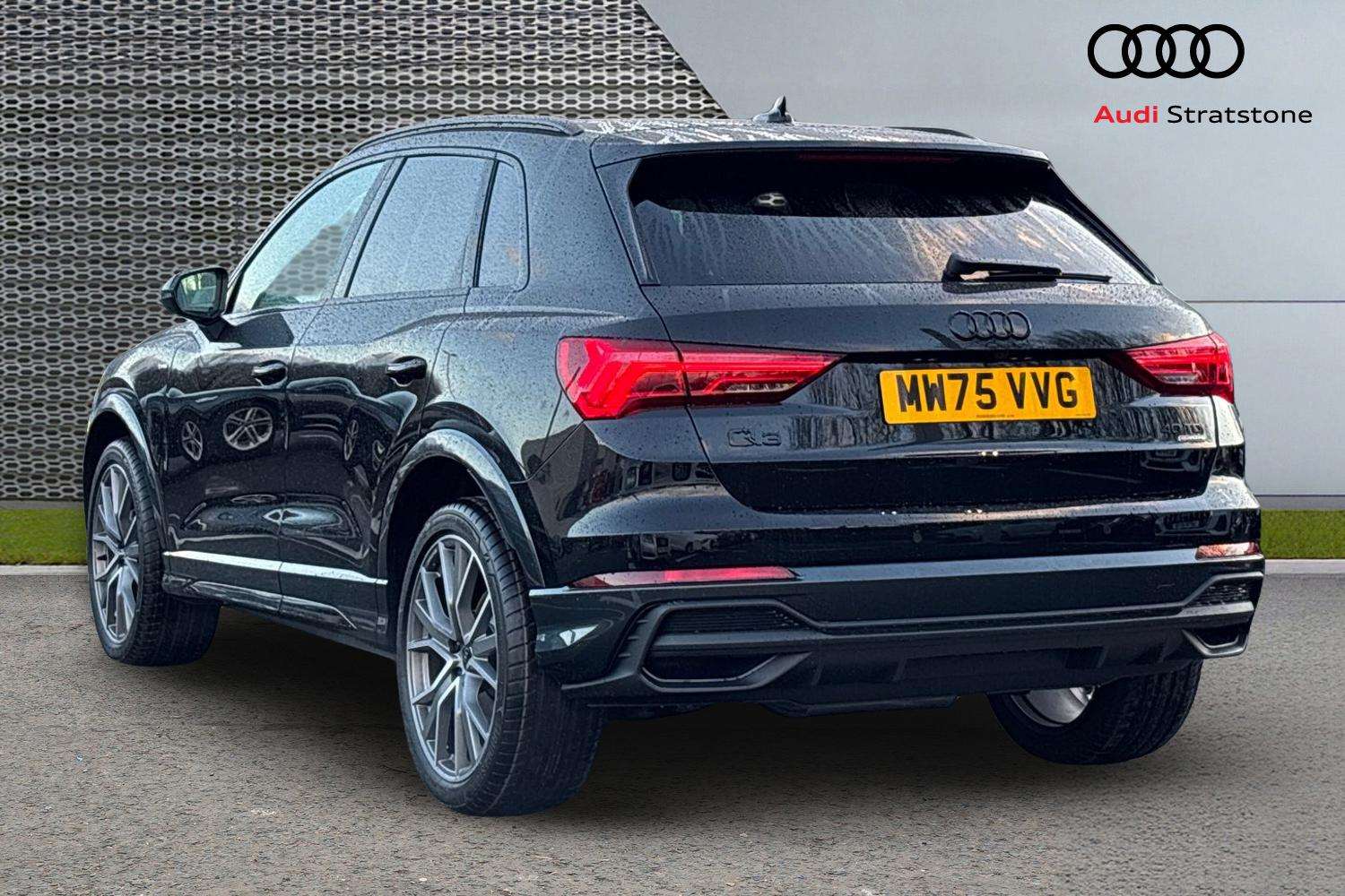 Used Audi Q3 2025 for sale - 78010596: Photo 3