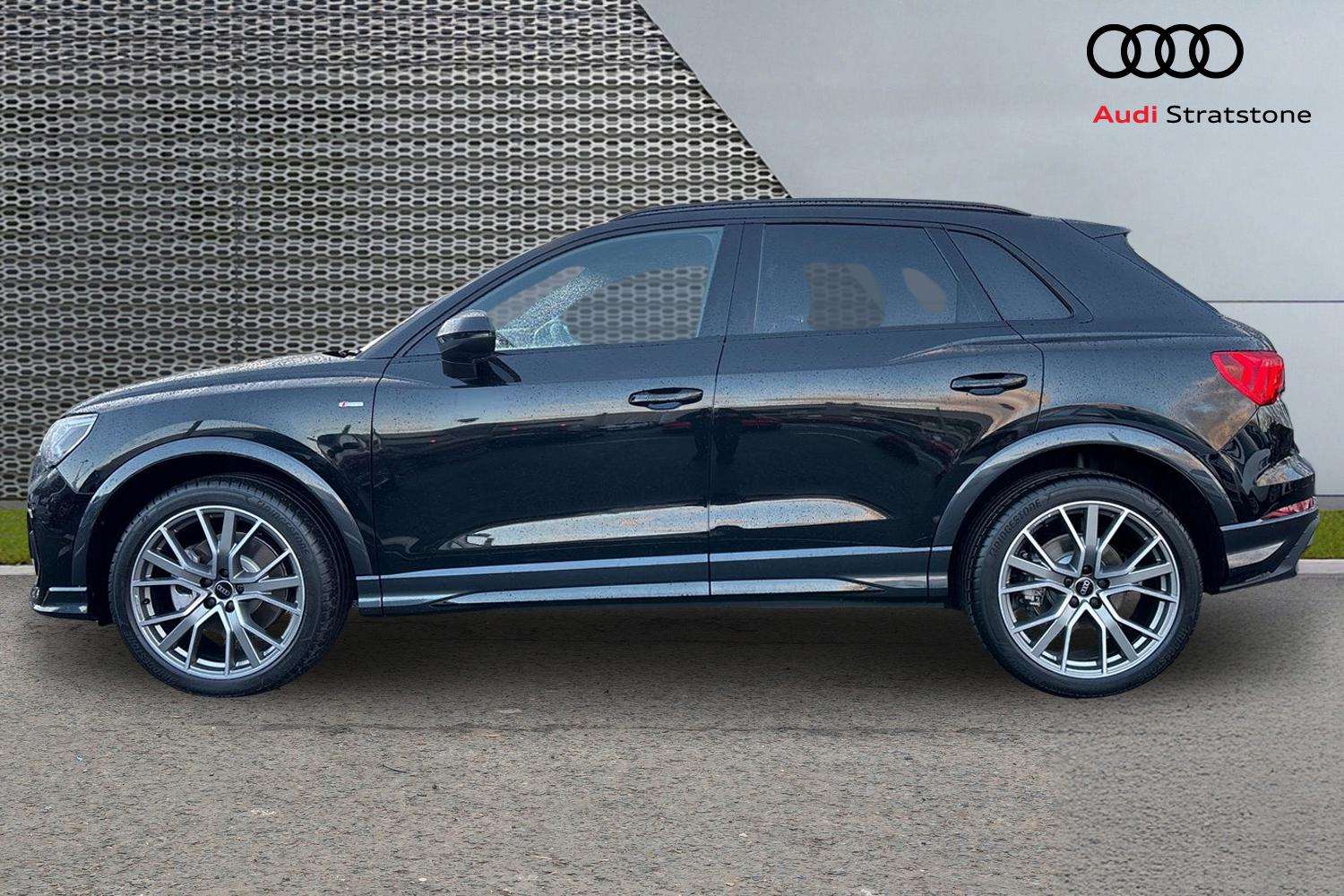 Used Audi Q3 2025 for sale - 78010596: Photo 8