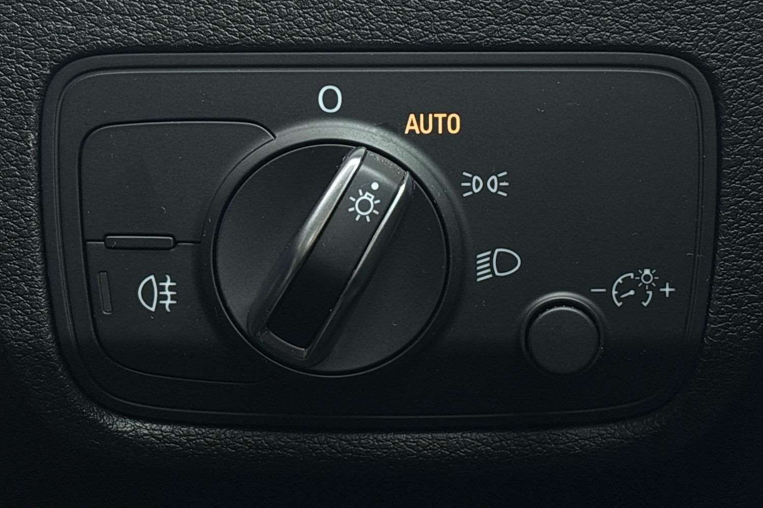 Used Audi Q2 for sale - 78060149: Photo 26