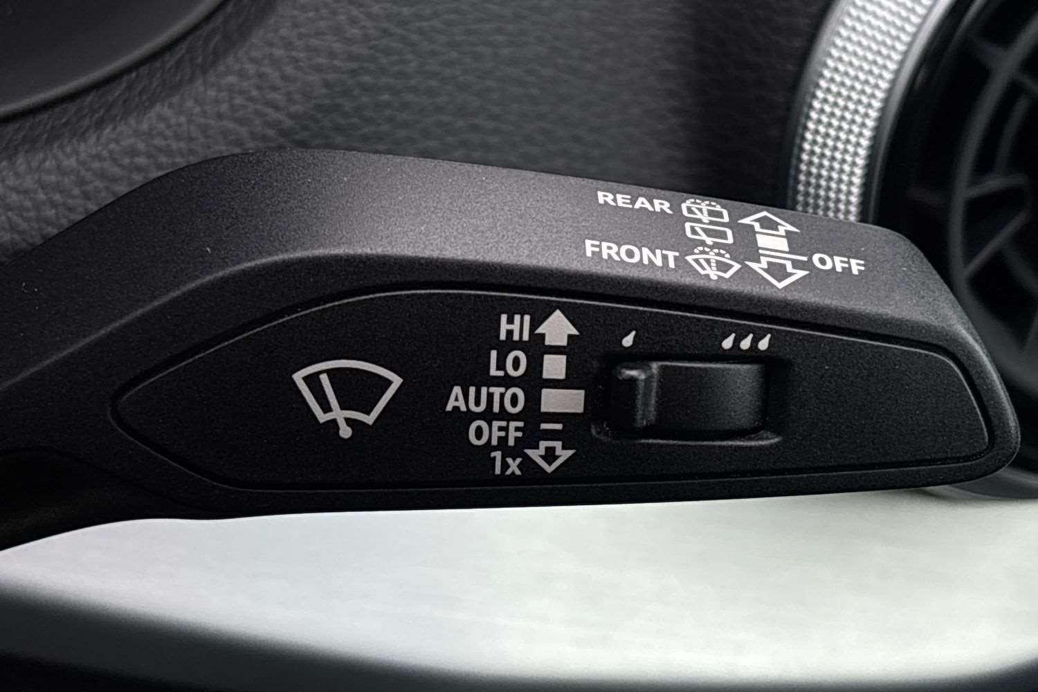 Used Audi Q2 for sale - 78060149: Photo 30