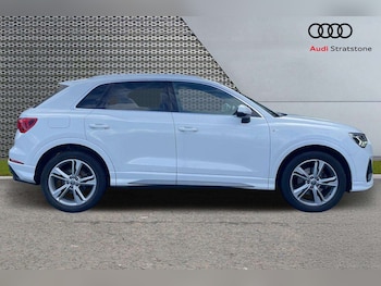 Used Audi Q3 2020 for sale - 75944398: Photo