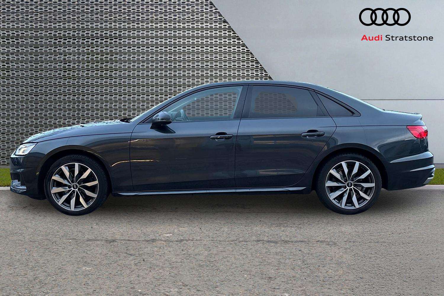 Used Audi A4 2023 for sale - 77270256: Photo 8