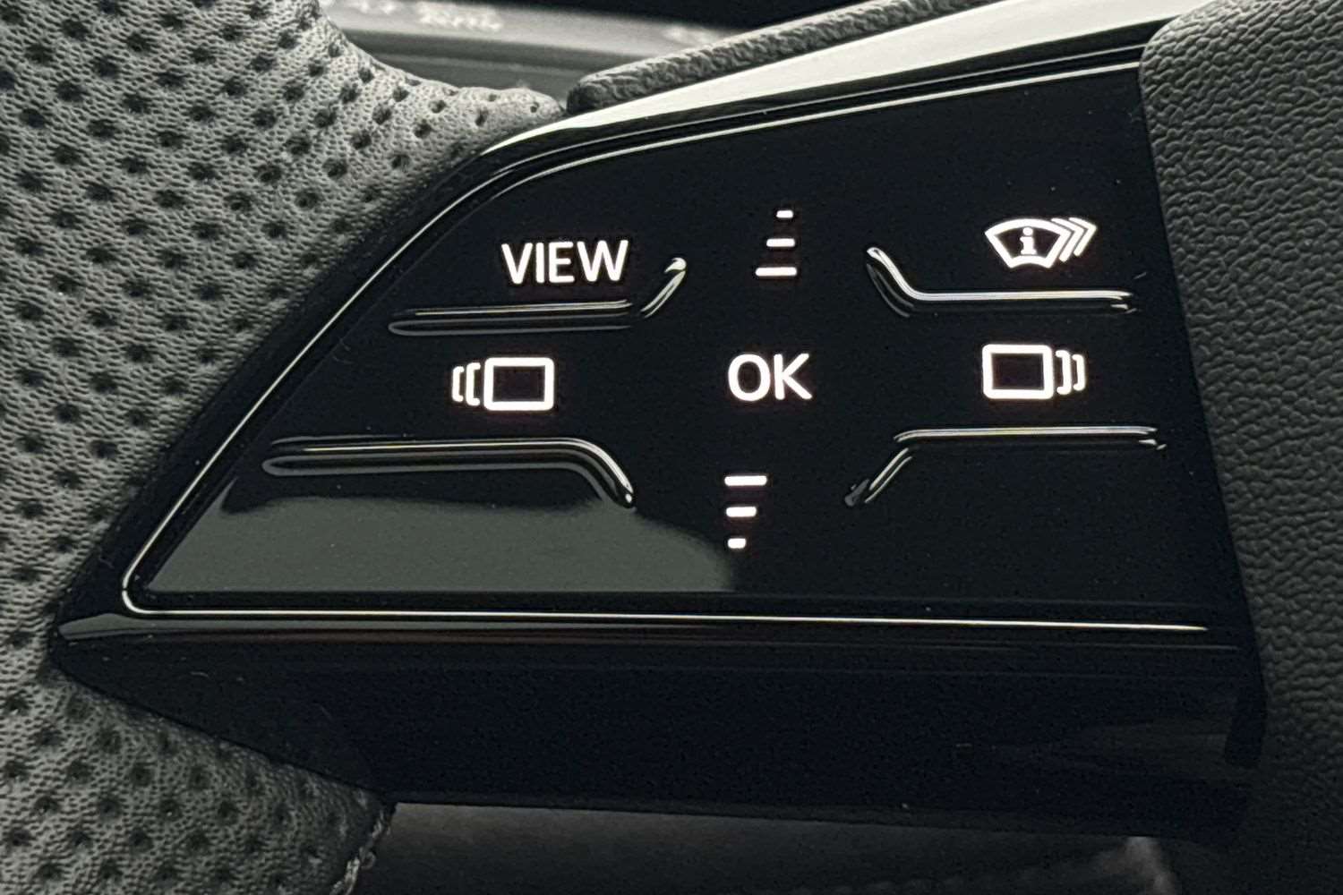 Used Audi Q6 e-tron 2025 for sale - 78187904: Photo 16