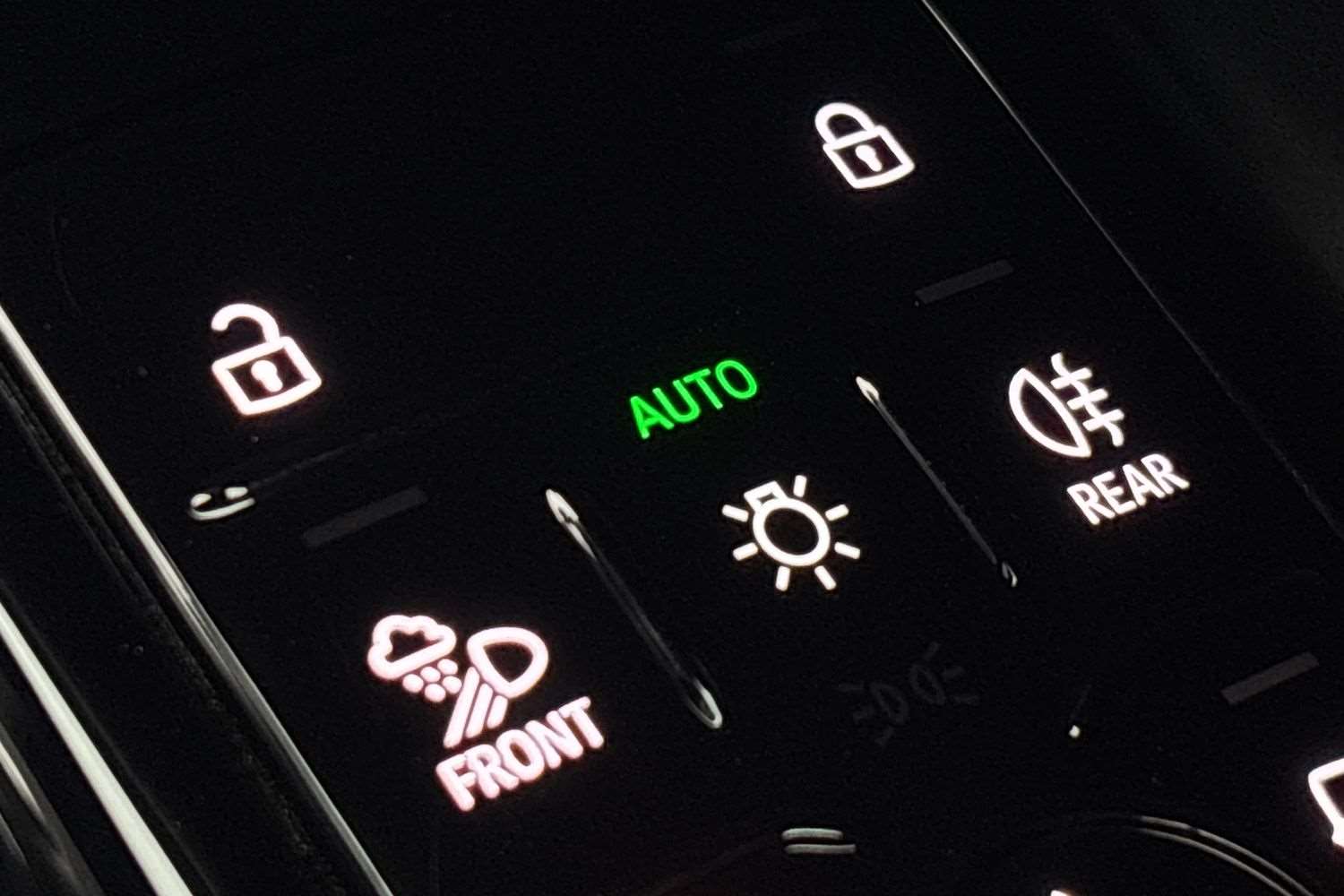 Used Audi Q6 e-tron 2025 for sale - 78187904: Photo 23