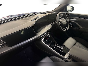 Used Audi Q5 2025 for sale - 76176876: Photo 2