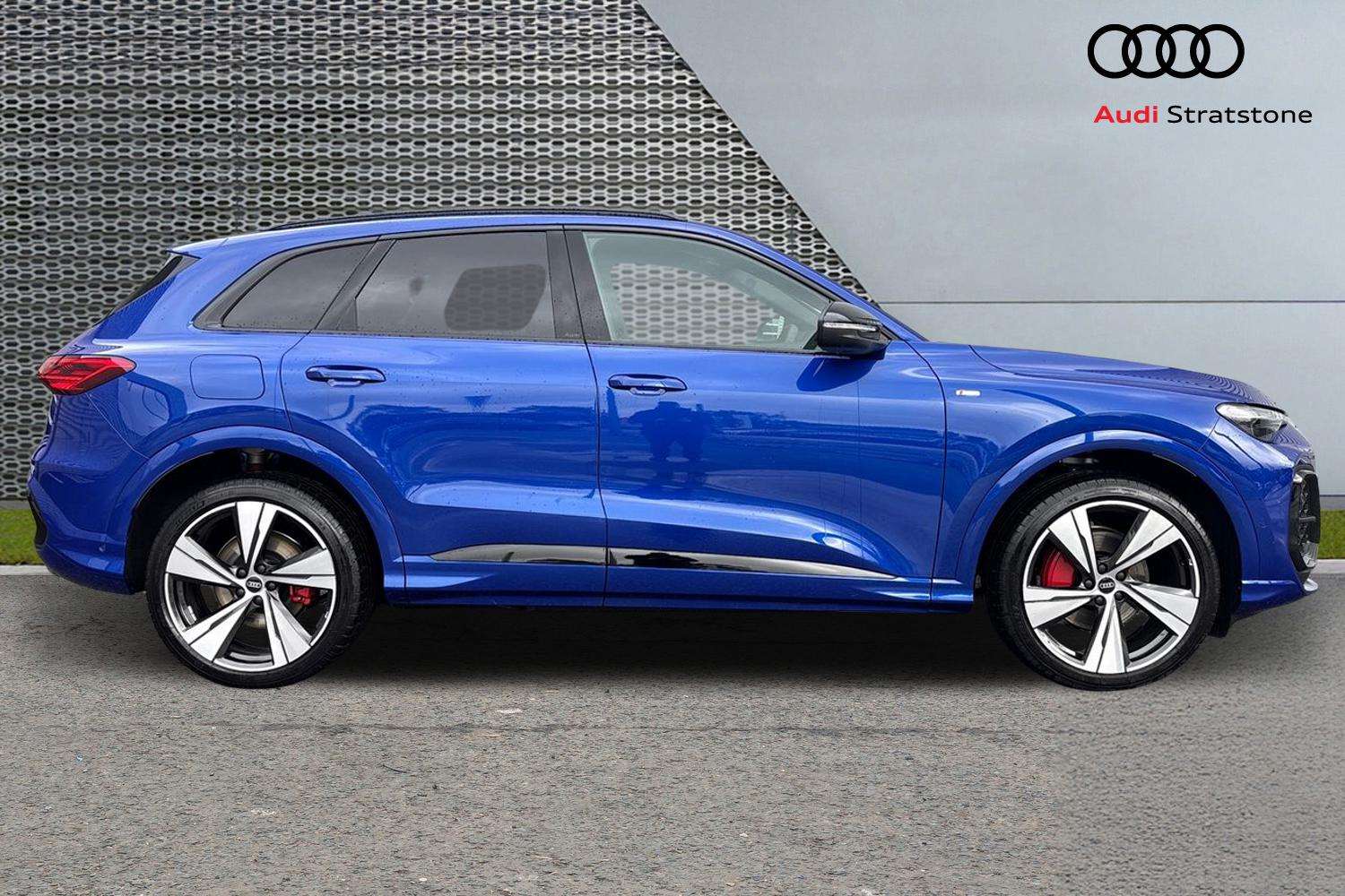 Used Audi Q5 2025 for sale - 76176876: Photo 4