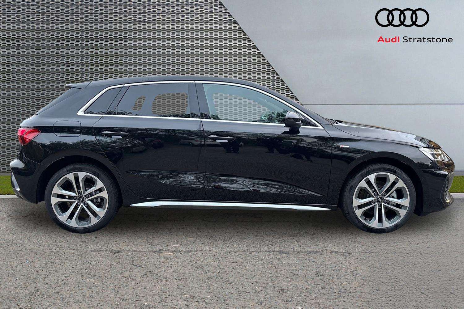 Used Audi A3 2025 for sale - 76804837: Photo 4