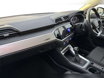 Used Audi Q3 2022 for sale - 77361313: Photo