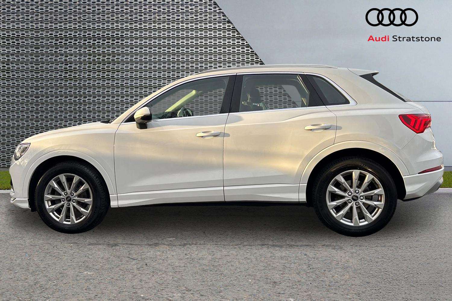 Used Audi Q3 2022 for sale - 77361313: Photo 8