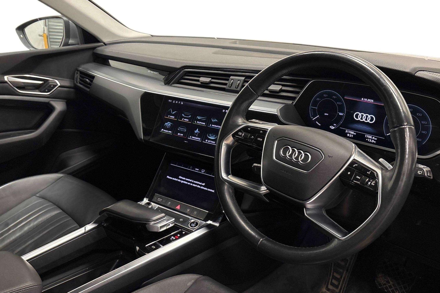 Used Audi e-tron 2021 for sale - 76501768: Photo 6