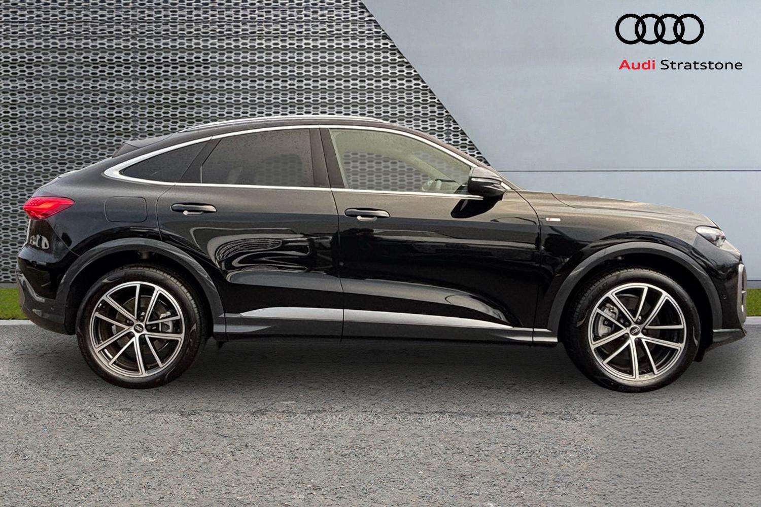 Used Audi Q5 2025 for sale - 78010310: Photo 4