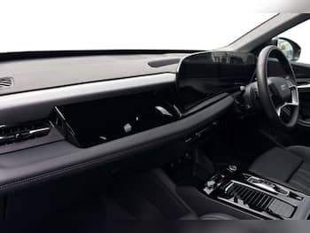 Used Audi Q6 e-tron 2026 for sale - 79702471: Photo