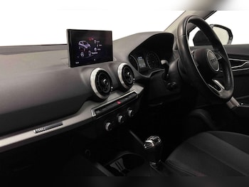 Used Audi Q2 2022 for sale - 78732176: Photo