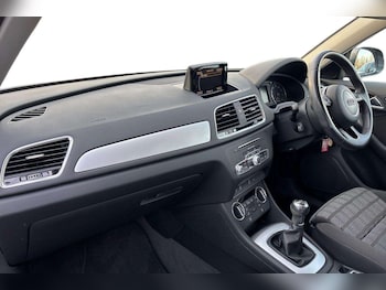 Used Audi Q3 2016 for sale - 76691987: Photo