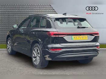 Used Audi Q6 e-tron 2025 for sale - 79716399: Photo