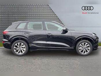 Used Audi Q6 e-tron 2025 for sale - 79716399: Photo