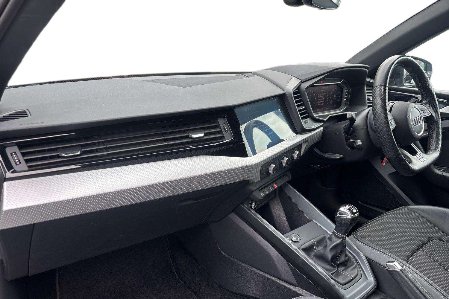 Used Audi A1 2022 for sale - 76125849: Photo 2