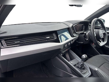Used Audi A1 2022 for sale - 76125849: Photo 2