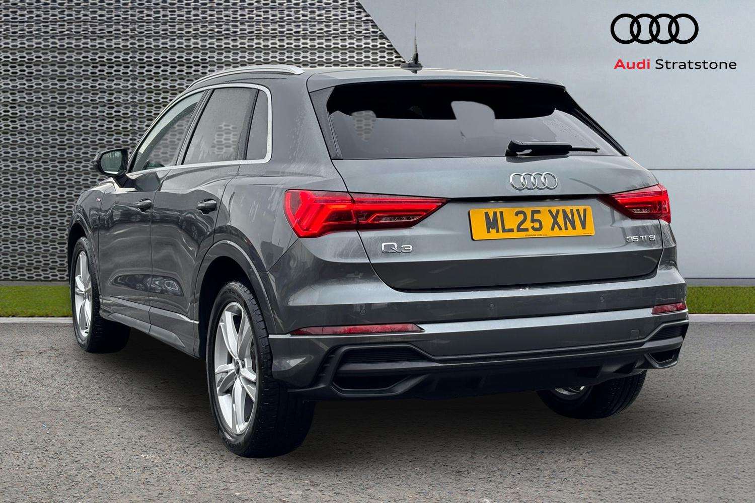 Used Audi Q3 2025 for sale - 77526858: Photo 3