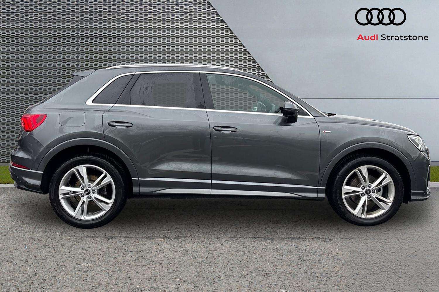 Used Audi Q3 2025 for sale - 77526858: Photo 4