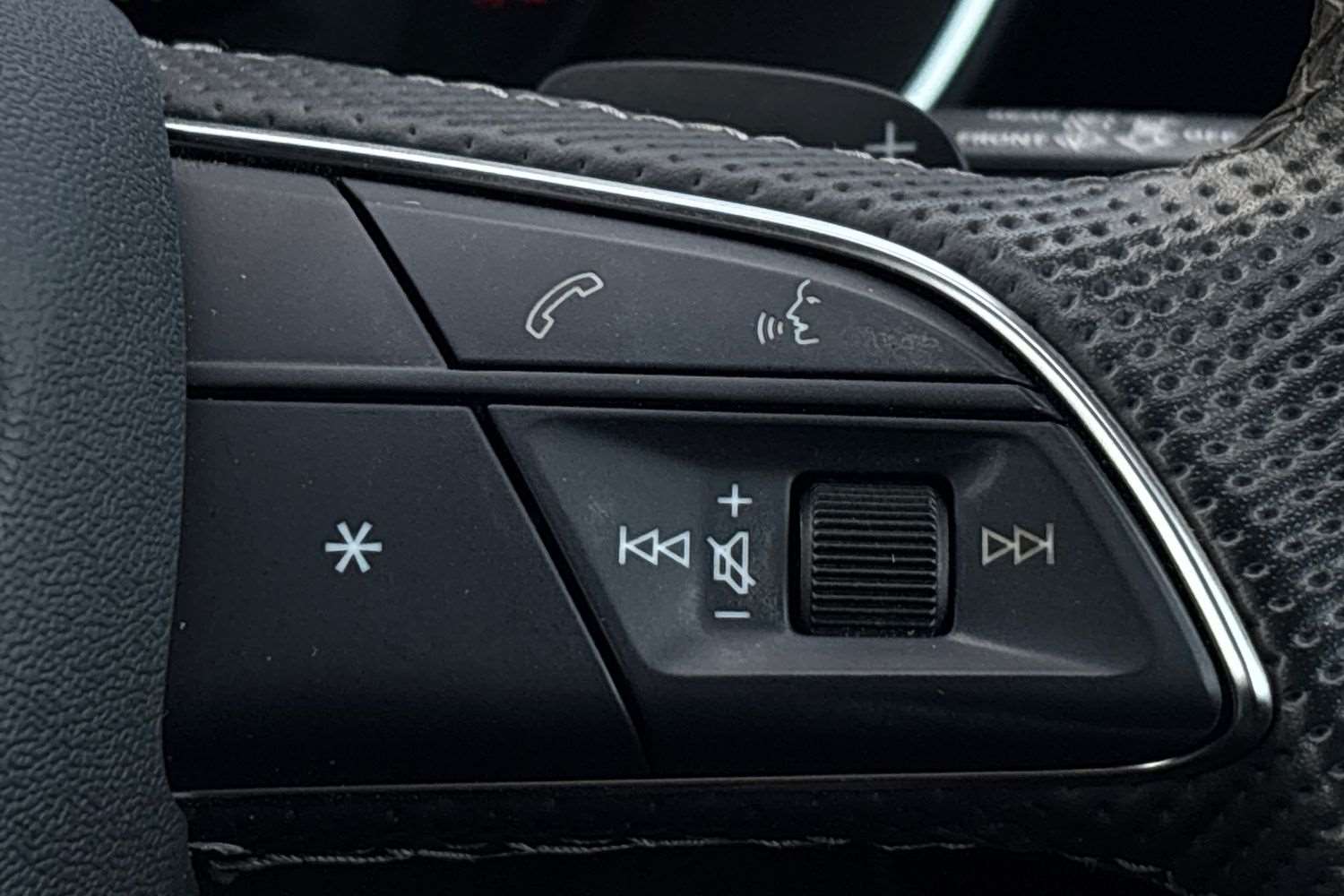 Used Audi Q3 2023 for sale - 77000298: Photo 17