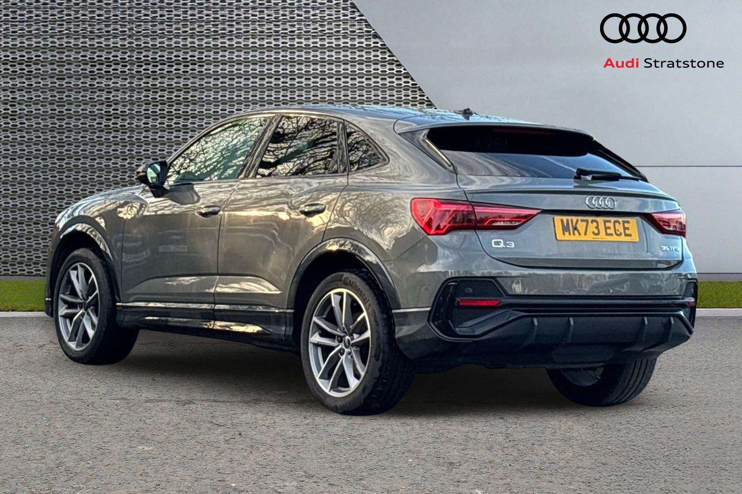 Used Audi Q3 2023 for sale - 77000298: Photo 3