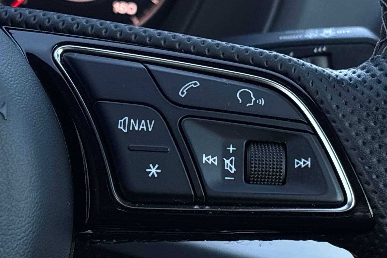 Used Audi Q2 2023 for sale - 77756460: Photo 17