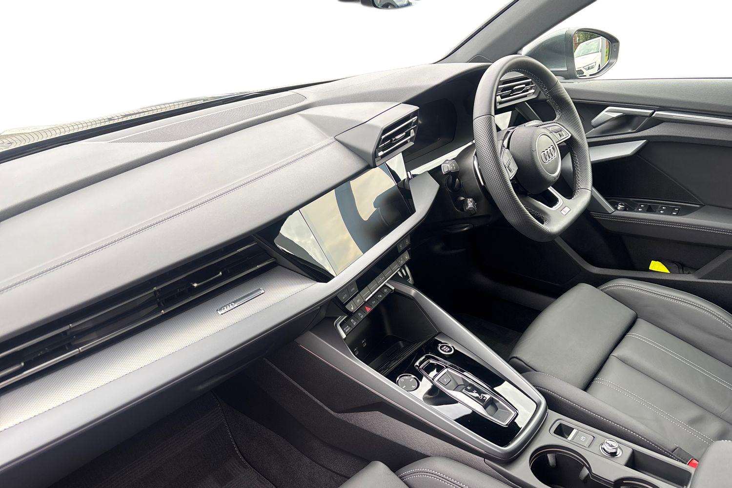 Used Audi A3 2025 for sale - 76230301: Photo 2