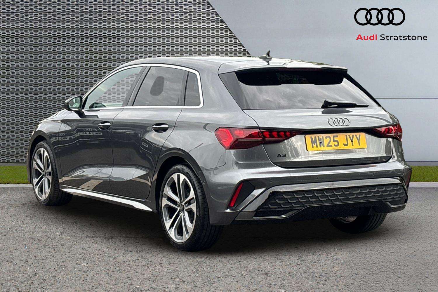 Used Audi A3 2025 for sale - 76230301: Photo 3