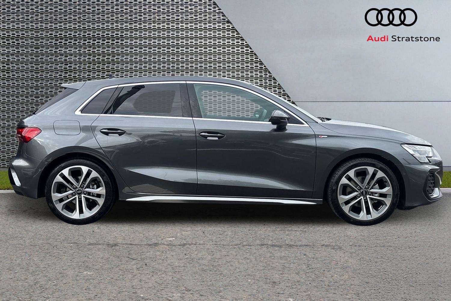 Used Audi A3 2025 for sale - 76230301: Photo 4