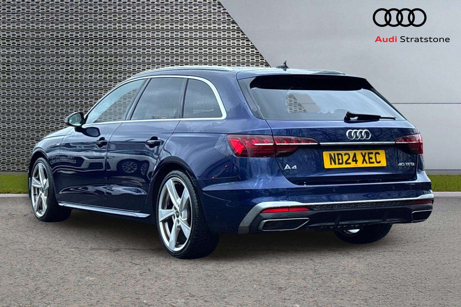 Used Audi A4 2024 for sale - 77308405: Photo 3