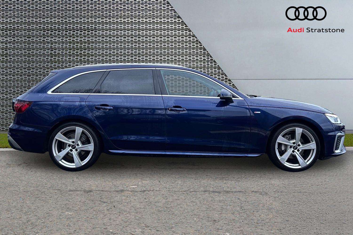 Used Audi A4 2024 for sale - 77308405: Photo 4