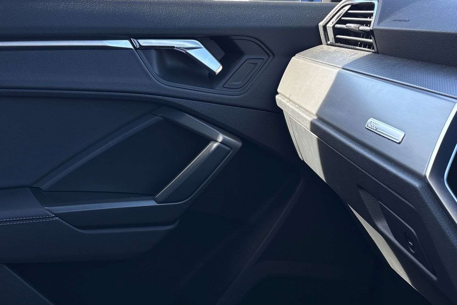 Used Audi Q3 2023 for sale - 77928728: Photo 33