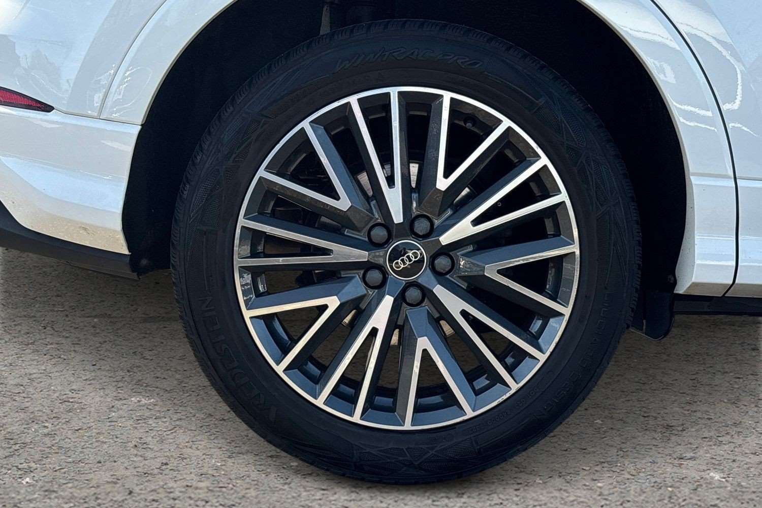 Used Audi Q3 2023 for sale - 77928728: Photo 9