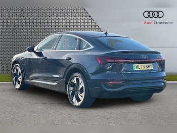 Used Audi Q8 2023 for sale - 77361292: Photo