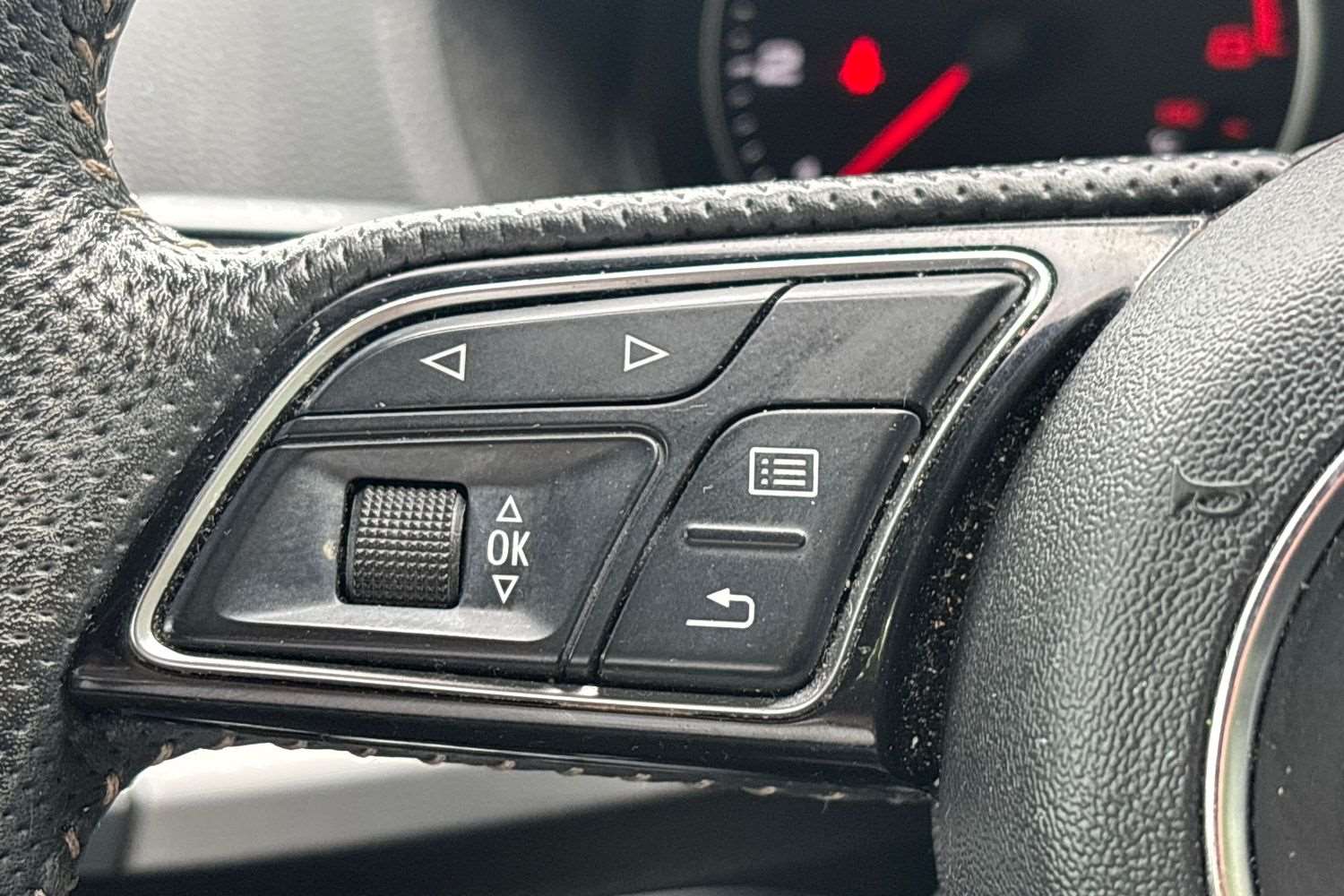 Used Audi Q2 2018 for sale - 76156336: Photo 16