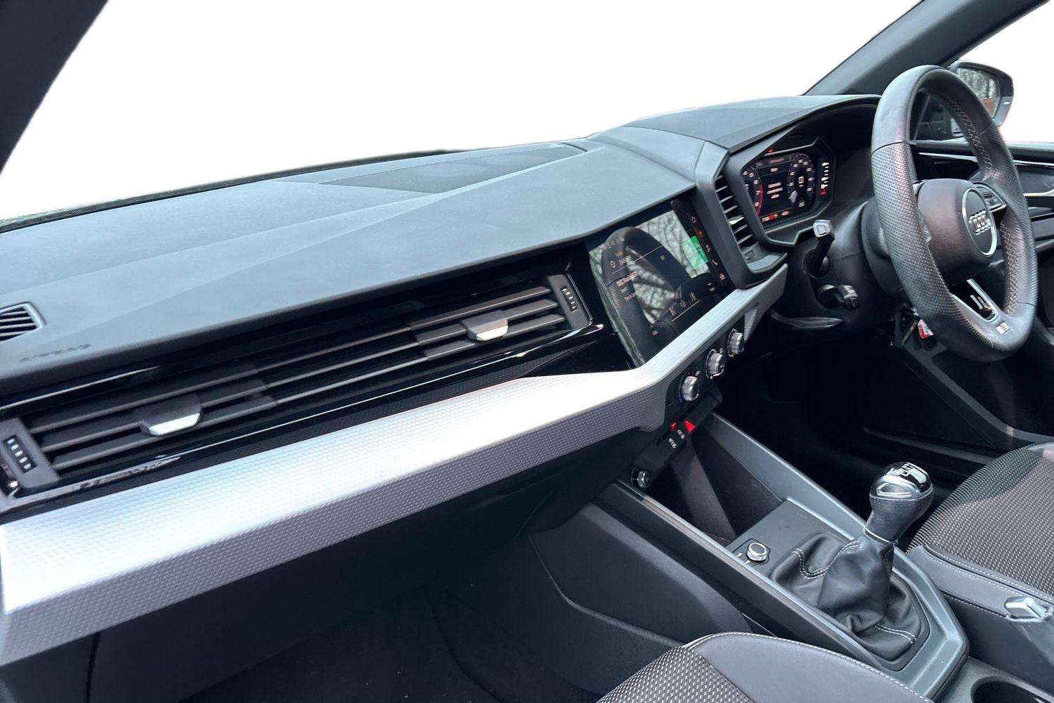 Used Audi A1 2023 for sale - 77294297: Photo 2