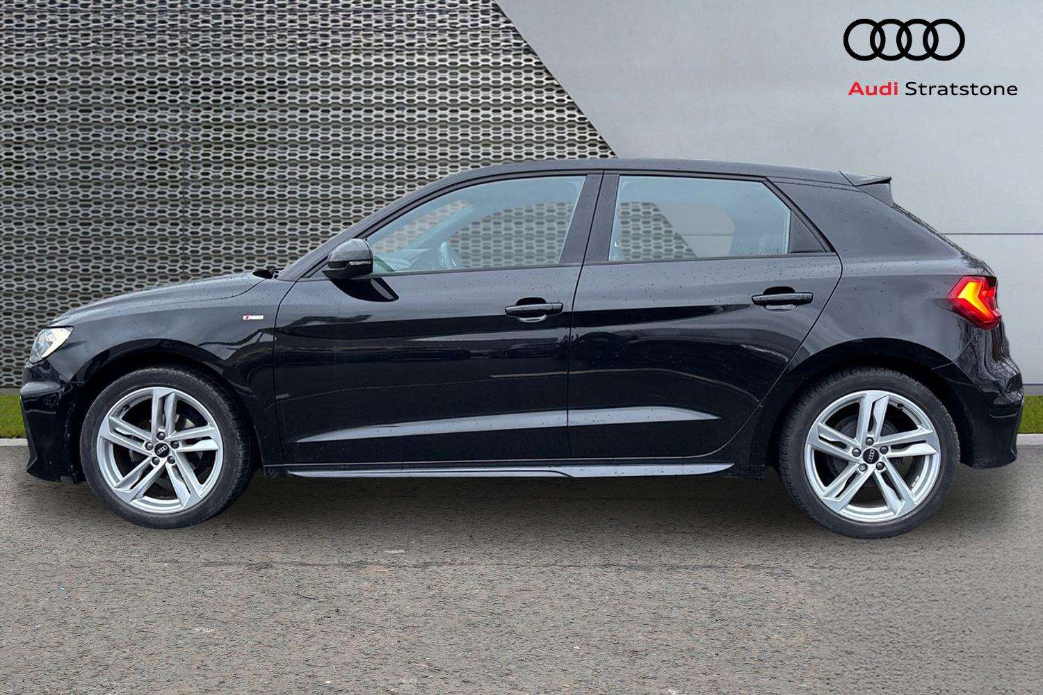 Used Audi A1 2023 for sale - 77294297: Photo 8