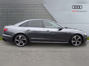Used Audi A4 2022 for sale - 77601245: Photo
