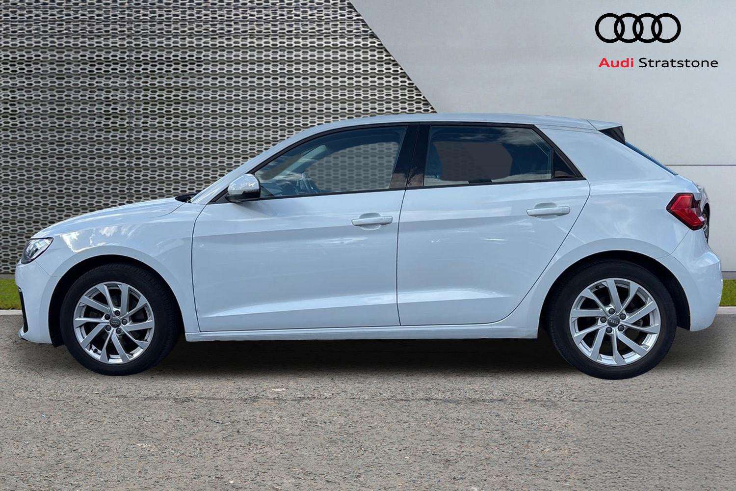 Used Audi A1 2019 for sale - 76156045: Photo 8