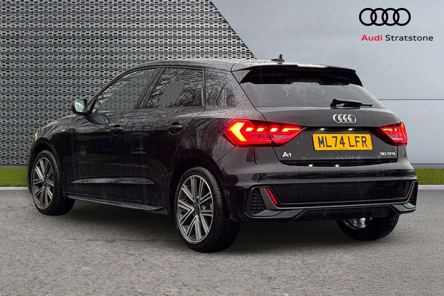 Used Audi A1 2024 for sale - 77000300: Photo 3