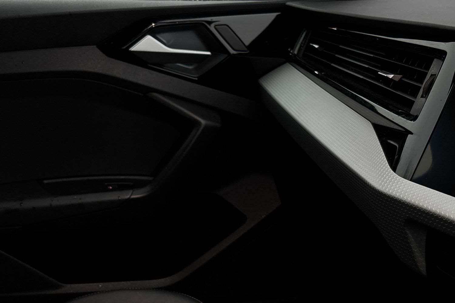 Used Audi A1 2024 for sale - 77000300: Photo 30