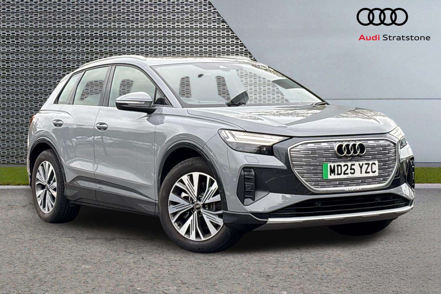 Used Audi Q4 e-tron 2025 for sale - 76298419: Photo 1