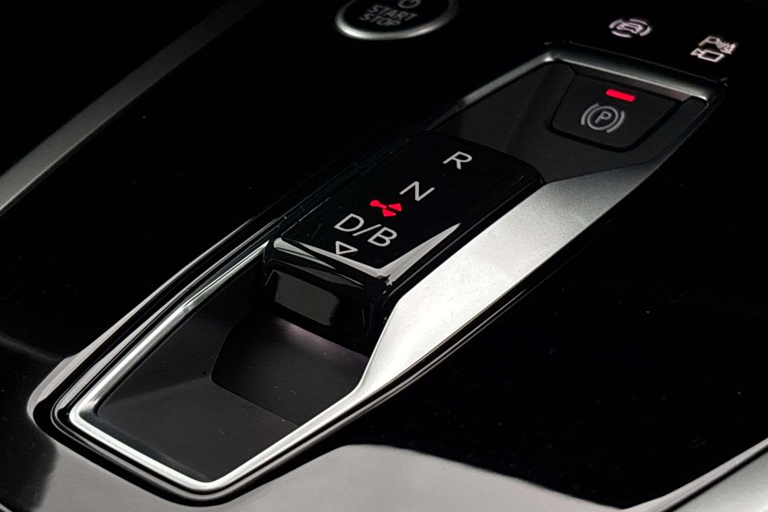 Used Audi Q4 e-tron 2025 for sale - 76298419: Photo 15