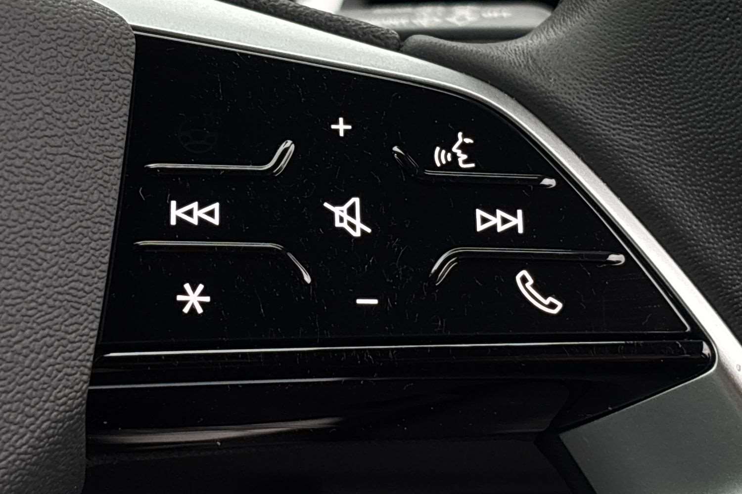 Used Audi Q4 e-tron 2025 for sale - 76298419: Photo 17