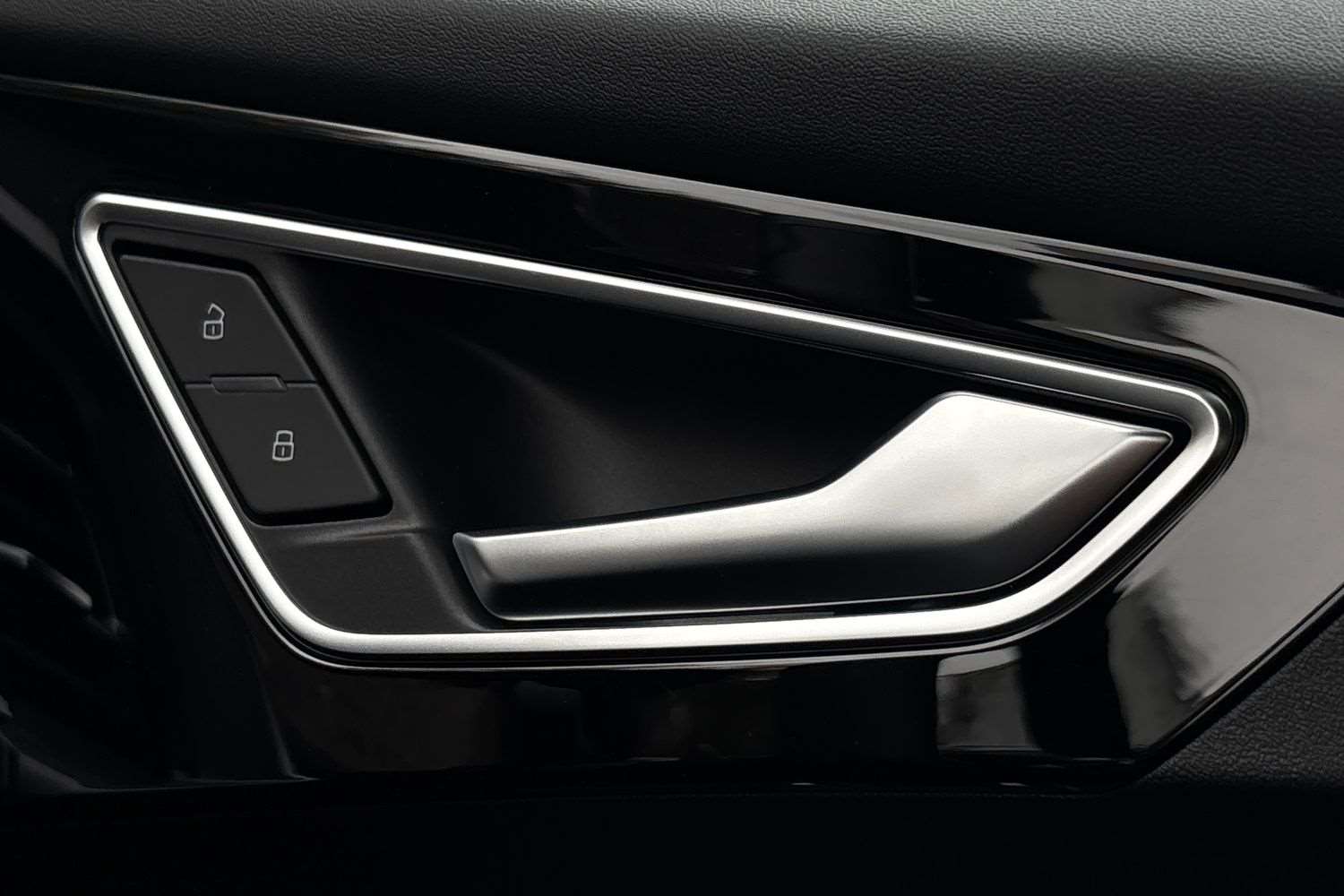 Used Audi Q4 e-tron 2025 for sale - 76298419: Photo 32