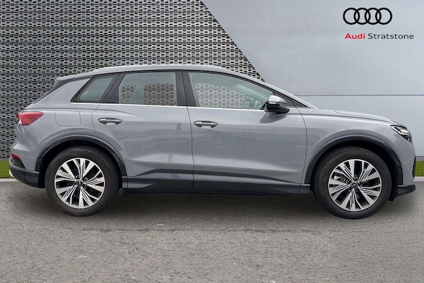 Used Audi Q4 e-tron 2025 for sale - 76298419: Photo 4