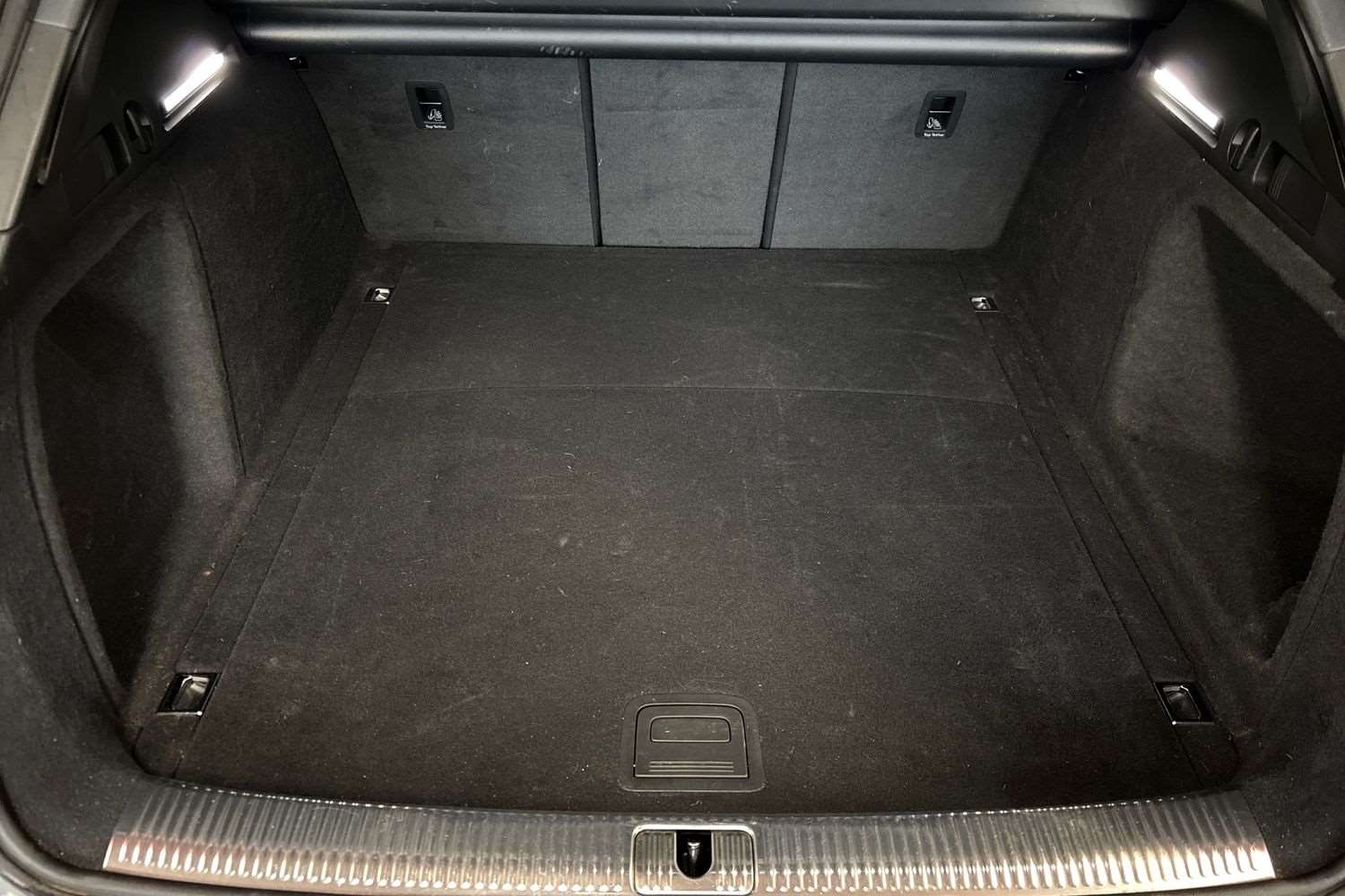 Used Audi A4 2023 for sale - 77134824: Photo 13